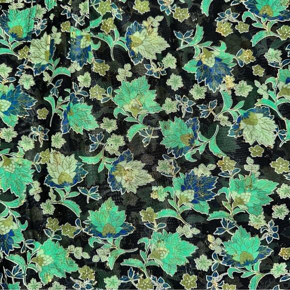 NWT Rose & Olive Green Metallic Floral Blouse Size Medium - Picture 4 of 12